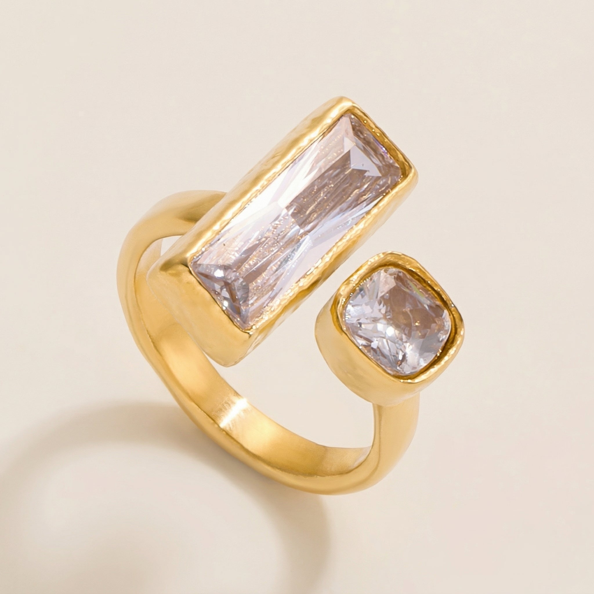 Ring LUMIRA